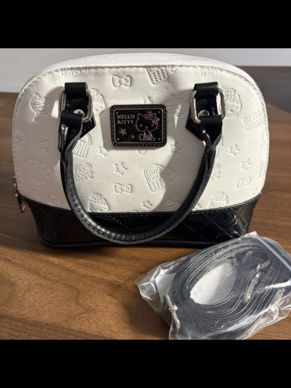 Hello Kitty White & Black Embossed Quilted Dome Satchel Crossbody NWOT